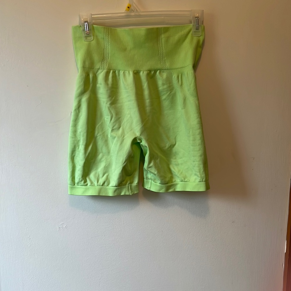 Gymshark biker shorts size large.